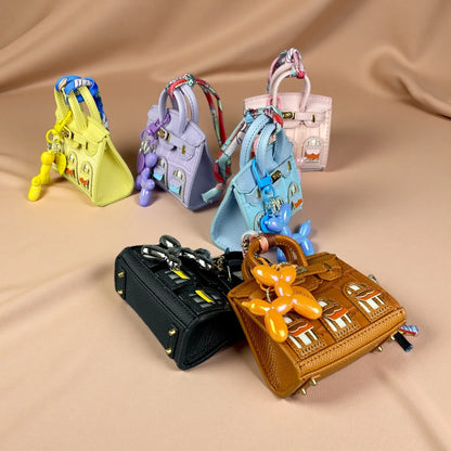 Crocodile-Embossed Detachable Handbag with Balloon Dog Keychain