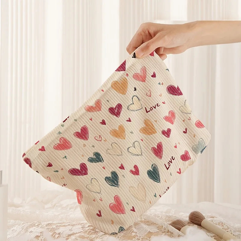 Charming Heart Pattern Lightweight Zipper Makeup Bag