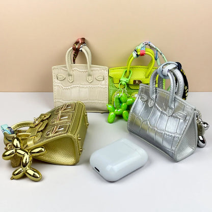 Crocodile-Embossed Detachable Handbag with Balloon Dog Keychain