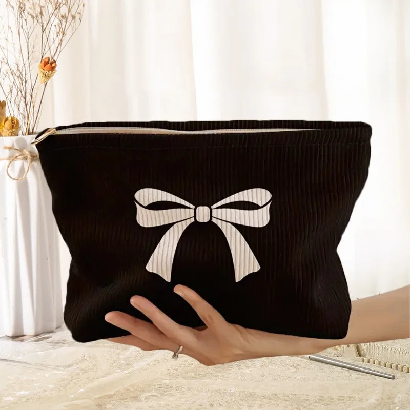 Charming Heart Pattern Lightweight Zipper Makeup Bag