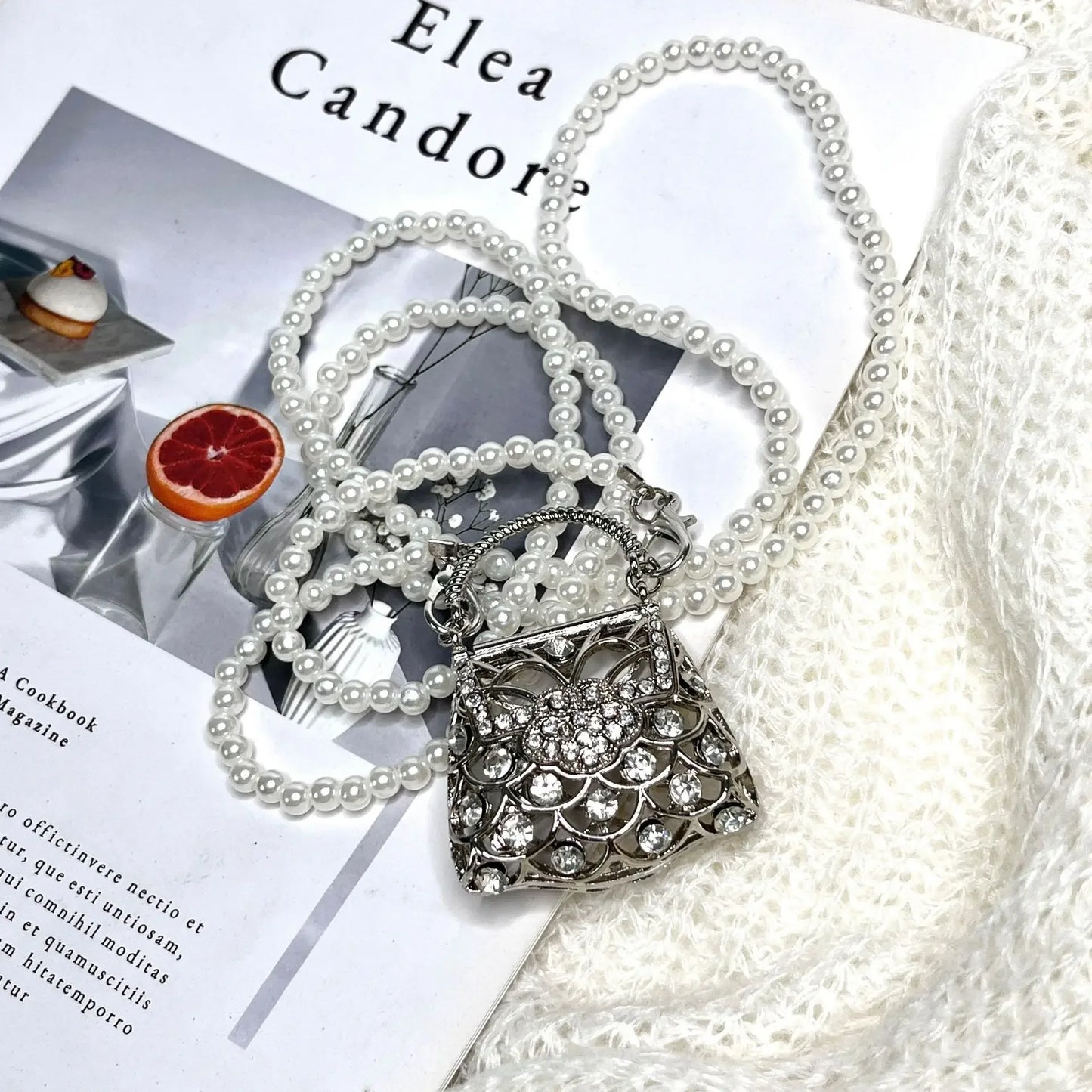 Designer Hollowed Out Heart- Shaped Dinner Bags for Women