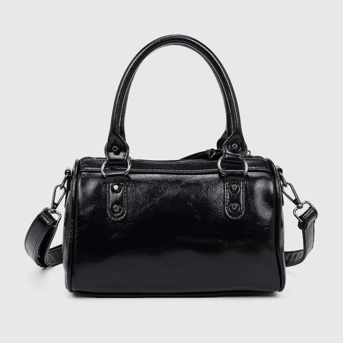 European and American Fashion Rivets Large Capacity Pillow Bag