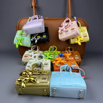 Crocodile-Embossed Detachable Handbag with Balloon Dog Keychain
