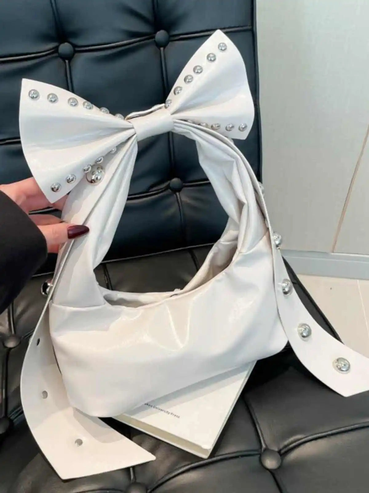 Bow Y2K Style Solid Color Leather Underarm Bag