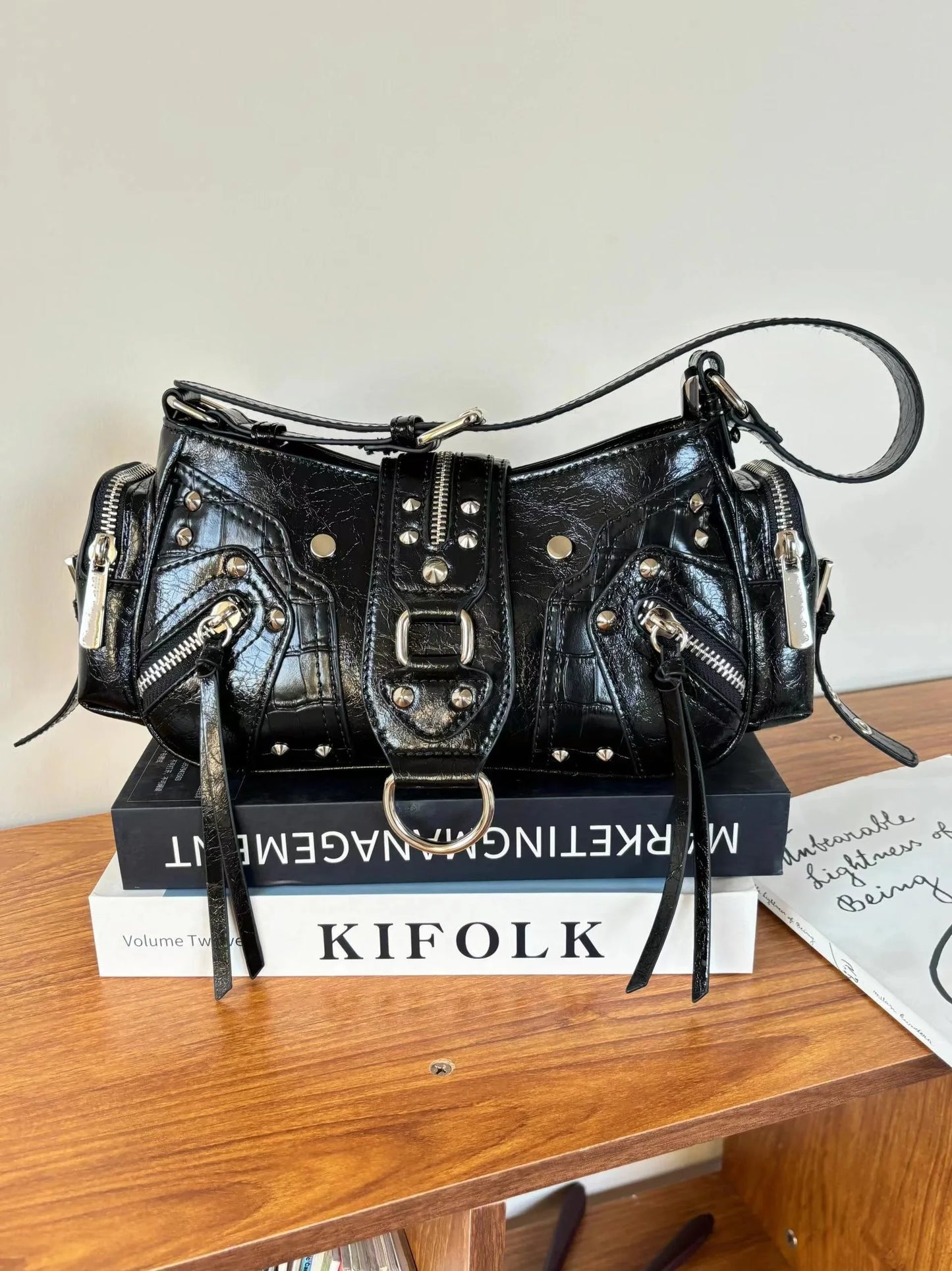 Women's Y2k Studded Gothic Punk Vintage Rivet Handbag