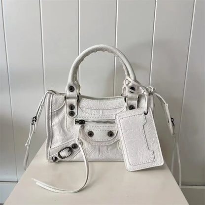 Parisian Rivet Motorcycle Bag Spicy Girl Retro High-End Feel Pillow Crossbody Bag