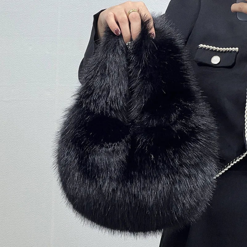 Casual Furry Solid Color Soft Plush Ladies' Clutch