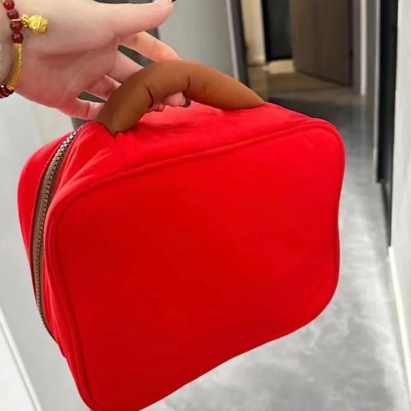 Cartoon Apple Pattern Makeup Bag Women Travel Storage Pouch