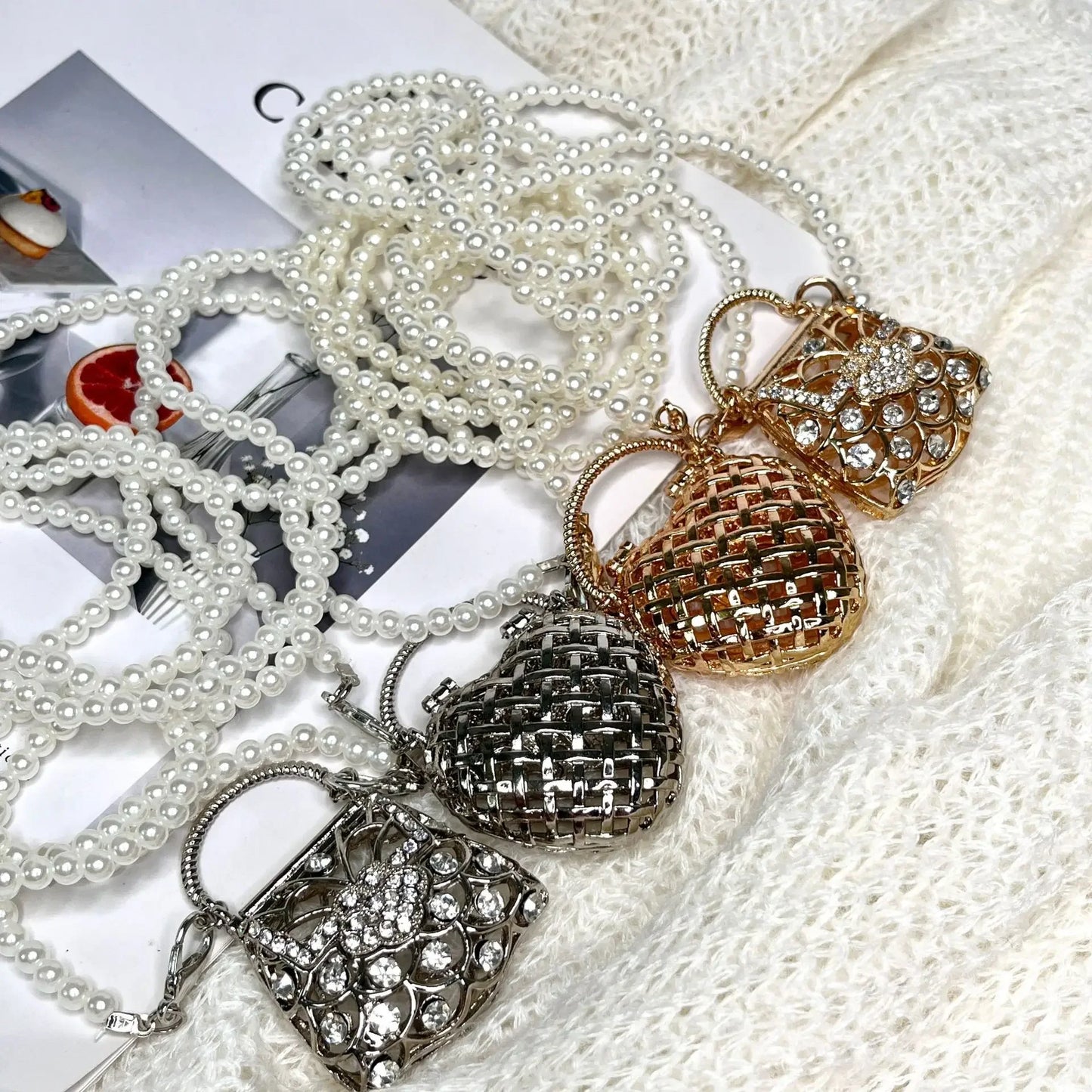 Designer Hollowed Out Heart- Shaped Dinner Bags for Women